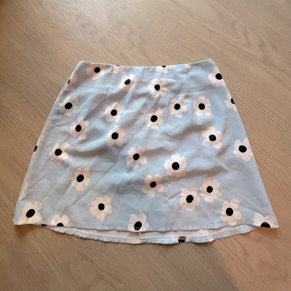 Princess Polly mini skirt